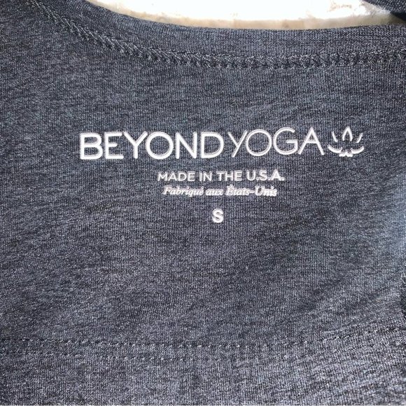 Beyond Yoga Spacedye Studio Cropped Tank Halter Longline Sports Bra Size Small - Picture 12 of 13